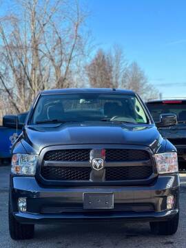 2015 RAM 1500 for sale at SUMMIT AUTO SITE LLC in Akron OH