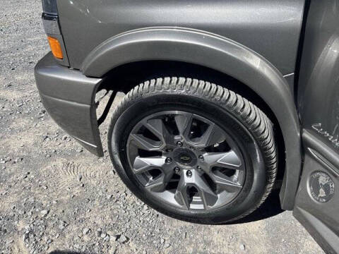 2025 Chevrolet Express 2500