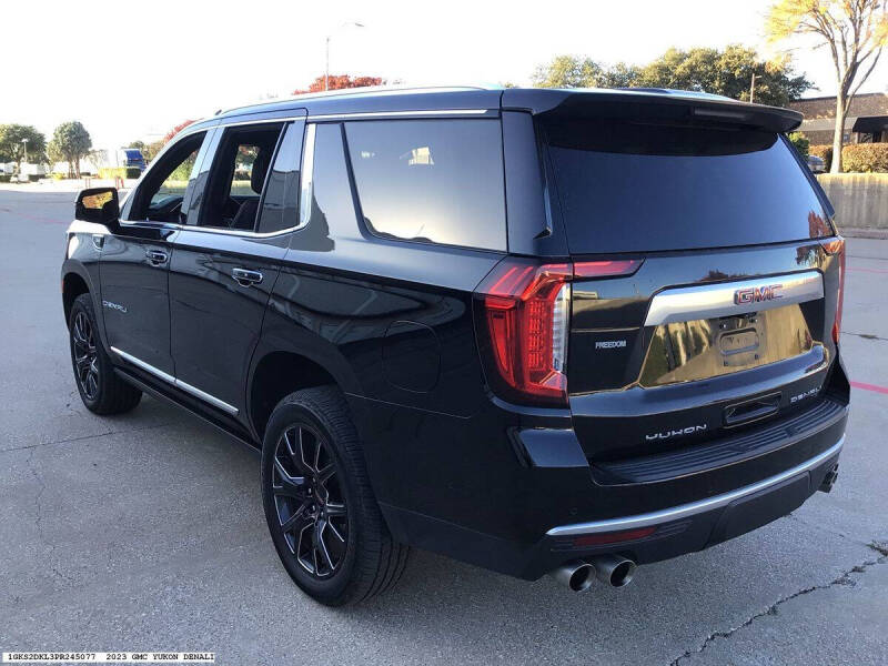 2023 GMC Yukon Denali