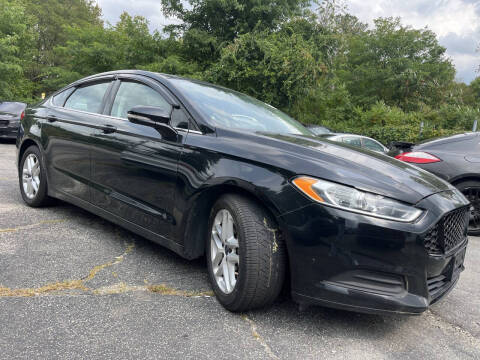 2016 Ford Fusion SE
