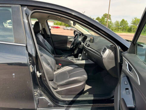 2018 Mazda MAZDA3 Touring