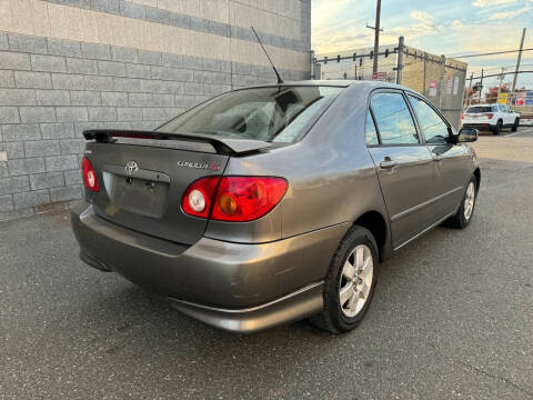 2004 Toyota Corolla S