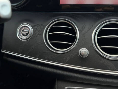 2019 Mercedes-Benz E-Class E 300