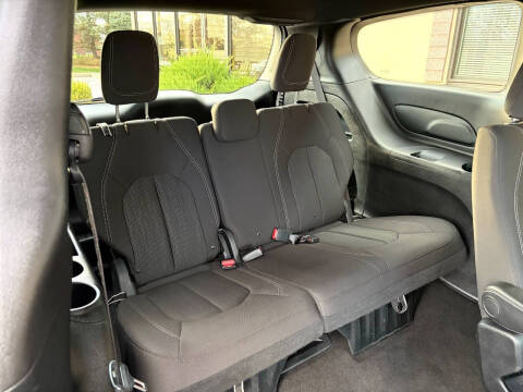 2018 Chrysler Pacifica Touring Plus