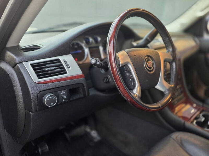 2012 Cadillac Escalade ESV Luxury