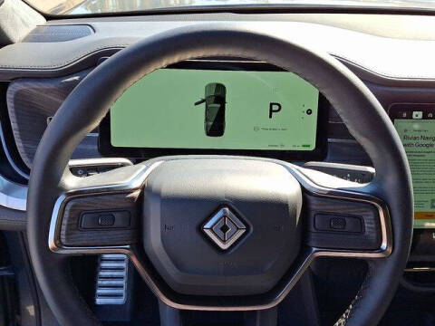 2023 Rivian R1S Adventure