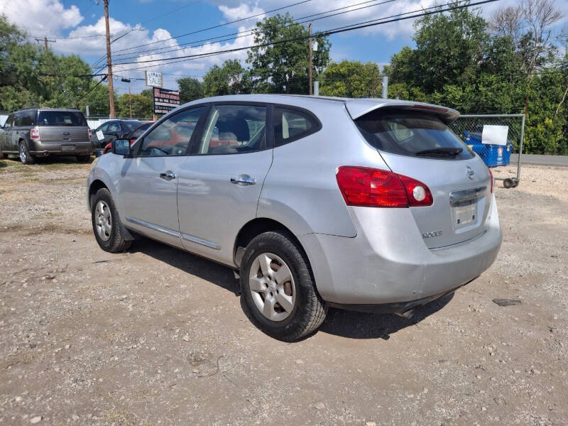 2011 Nissan Rogue SV