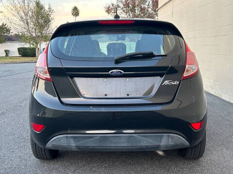 2015 Ford Fiesta S