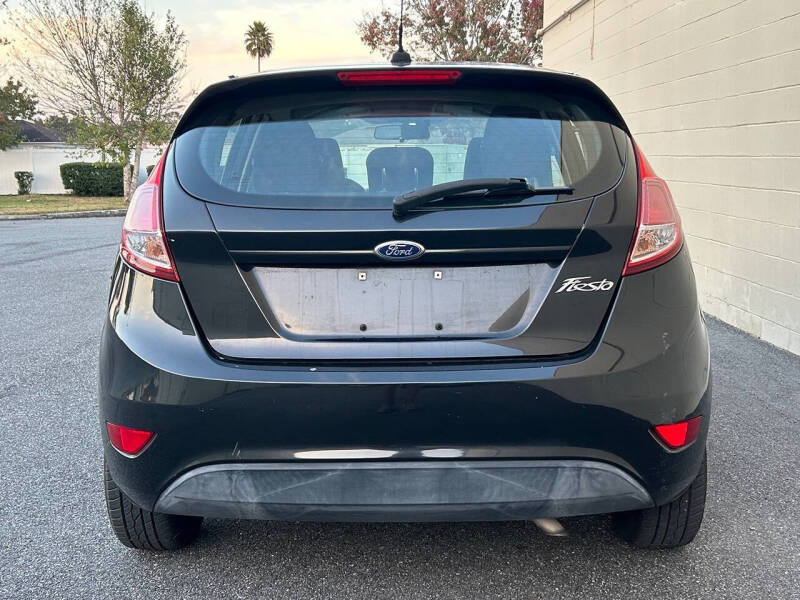 2015 Ford Fiesta S