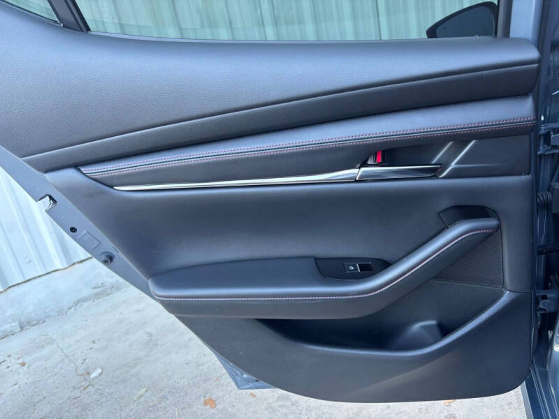 2023 Mazda Mazda3 Hatchback 2.5 S Carbon Edition