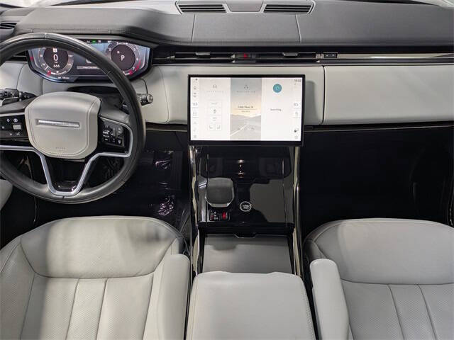 2024 Land Rover Range Rover Sport P360 SE