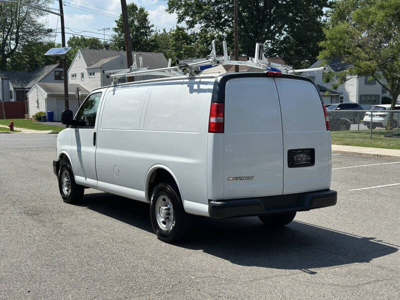 2018 Chevrolet Express 3500