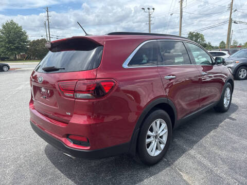 2019 Kia Sorento S V6
