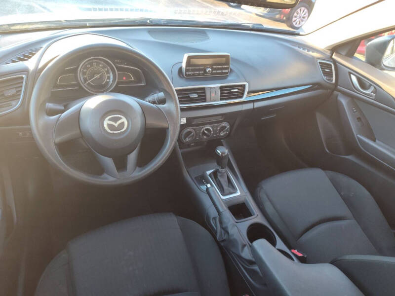 2014 Mazda MAZDA3 i SV