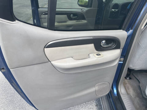 2005 GMC Envoy XL SLE