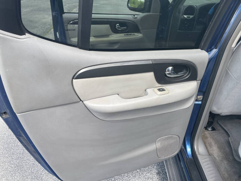 2005 GMC Envoy XL SLE