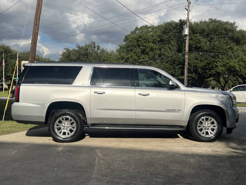 2019 GMC Yukon XL SLT