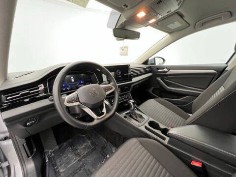 2025 Volkswagen Jetta S