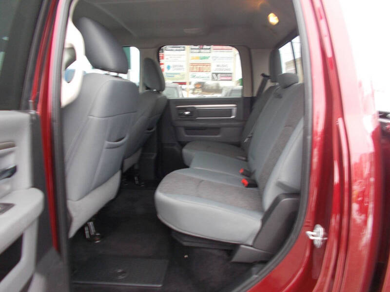 2016 RAM 1500 Big Horn