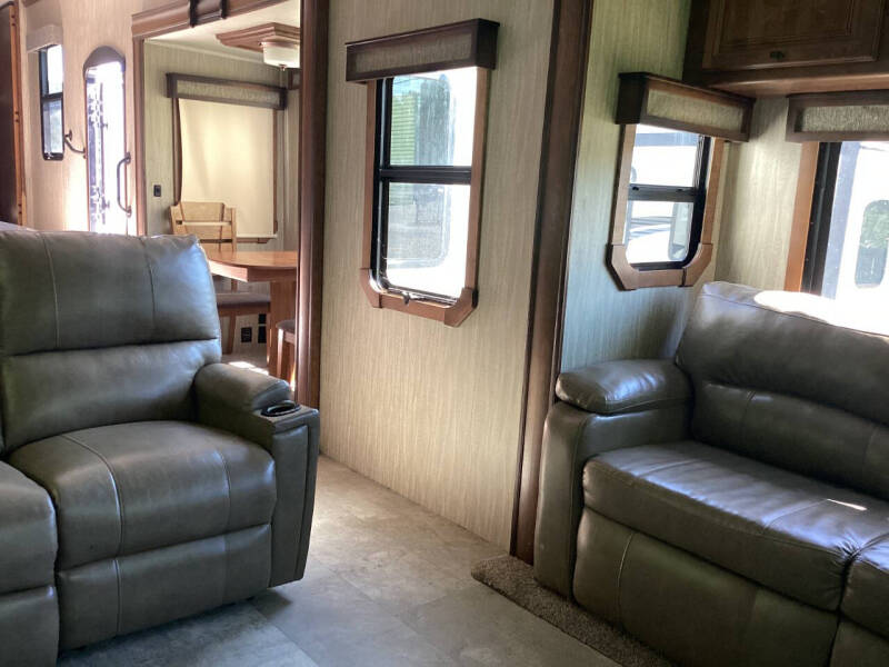 2018 Hearland Big Country 4010rd