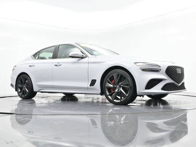 2022 Genesis G70