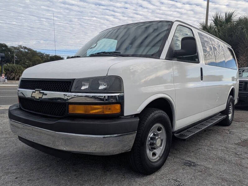 2011 Chevrolet Express LT 2500