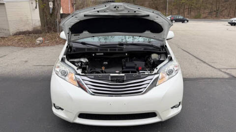 2017 Toyota Sienna