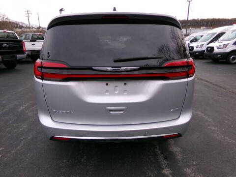 2024 Chrysler Pacifica Pinnacle