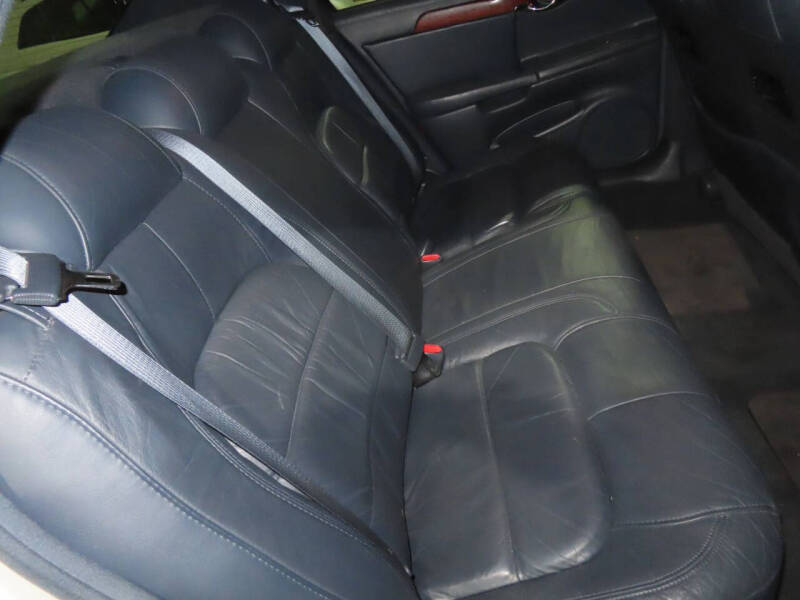 2005 Cadillac DeVille