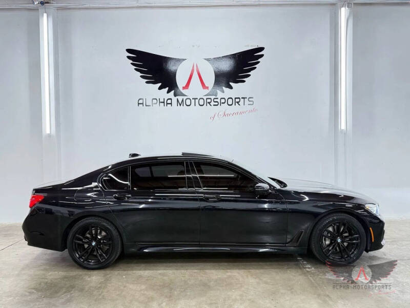 2018 BMW 7 Series 740i