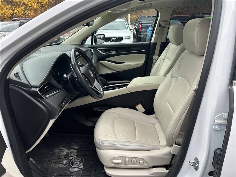 2023 Buick Enclave Premium