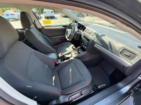 2015 Volkswagen Jetta SE