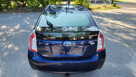 2012 Toyota Prius Two