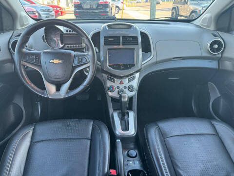 2016 Chevrolet Sonic LTZ Auto