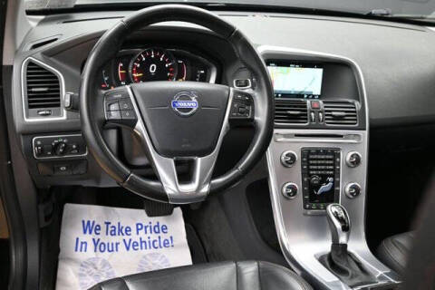 2017 Volvo XC60 T6 Dynamic