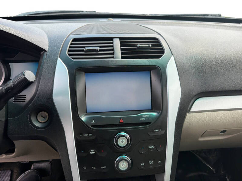 2013 Ford Explorer XLT