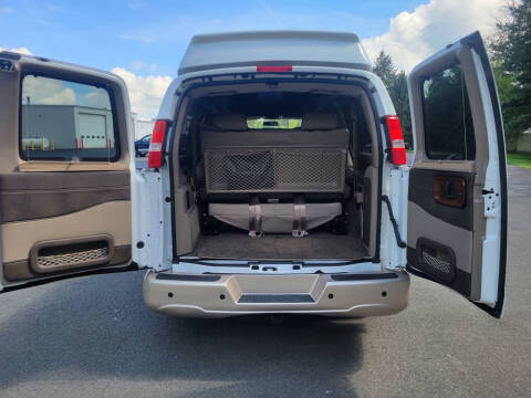 2023 GMC Savana 2500