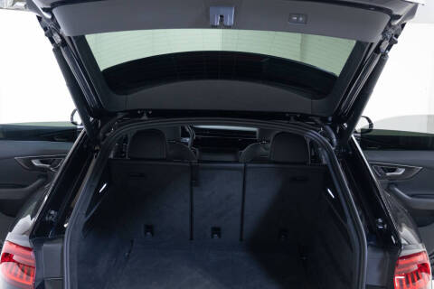 2019 Audi Q8 quattro Premium 55 TFSI