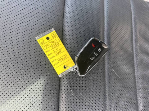 2024 Volkswagen Golf GTI SE