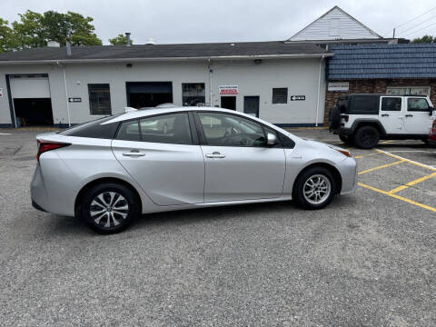 2019 Toyota Prius LE AWD-e