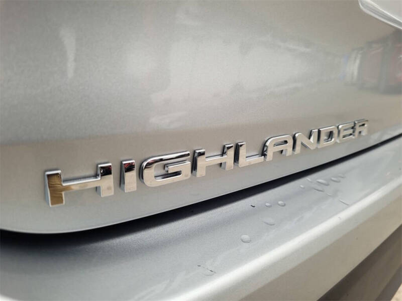 2024 Toyota Highlander XLE