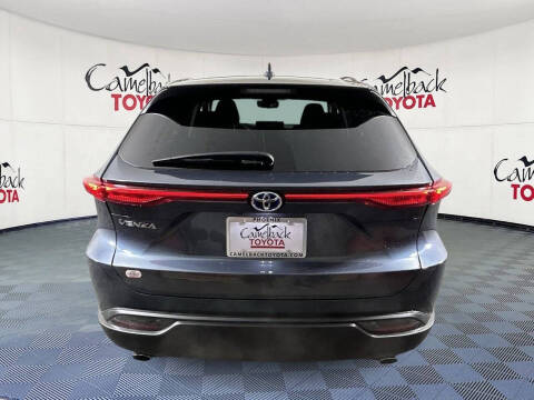 2024 Toyota Venza LE