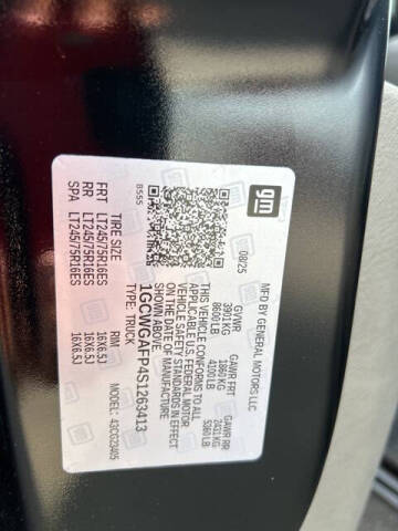 2025 Chevrolet Express 2500