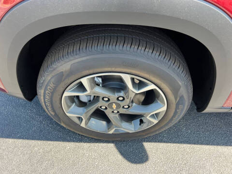 2025 Chevrolet Trax LT