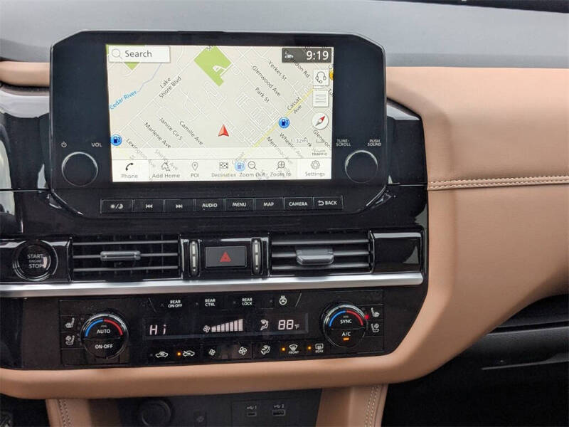 2025 Nissan Pathfinder Platinum