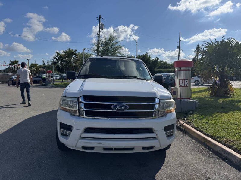 2017 Ford Expedition EL XLT