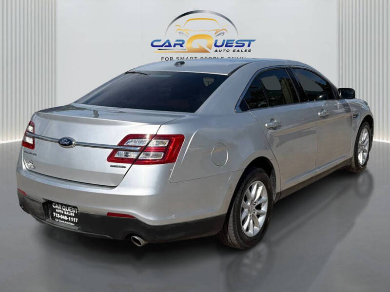 2014 Ford Taurus SE