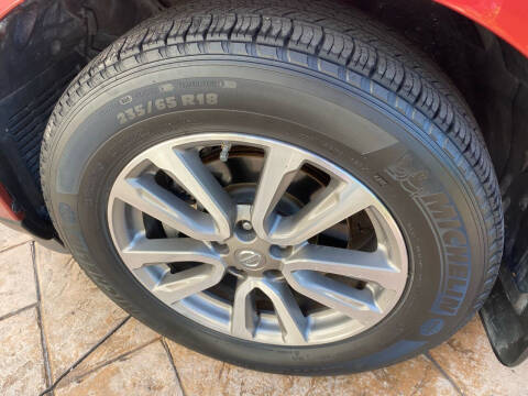 2016 Nissan Pathfinder SV