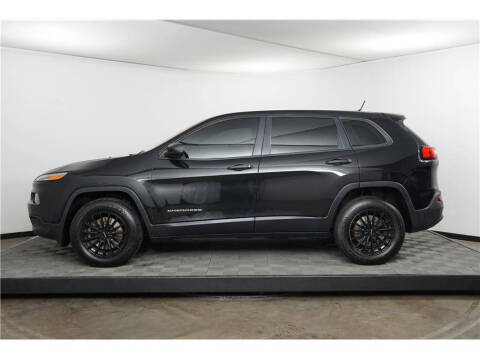 2016 Jeep Cherokee Sport