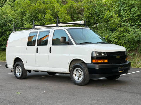 2020 Chevrolet Express 2500